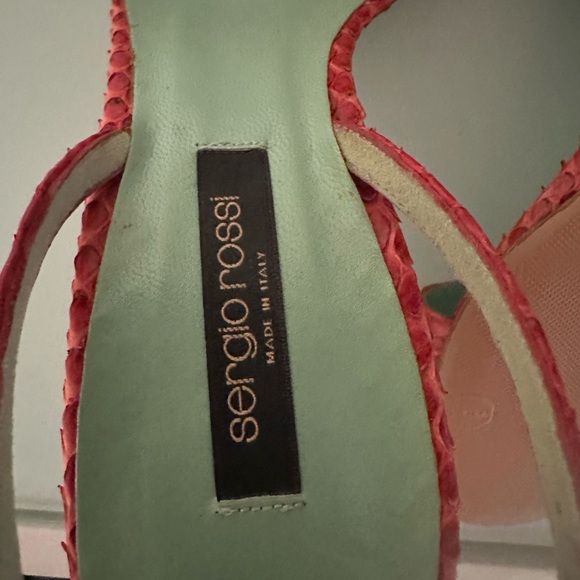 Sergio Rossi sling back heel. AUTHENTIC - Picture 3 of 5